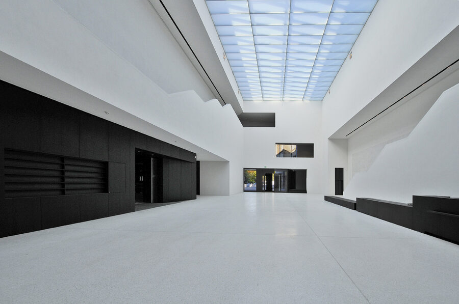 Das Foyer des LWL-Museums für Kunst und Kultur